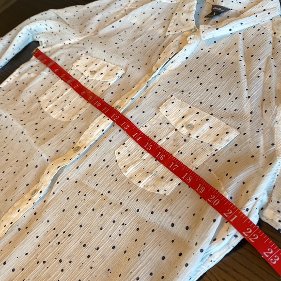 Eddie Bauer womens long sleeve black polka dot sheer top - size L - Picture 6 of 10